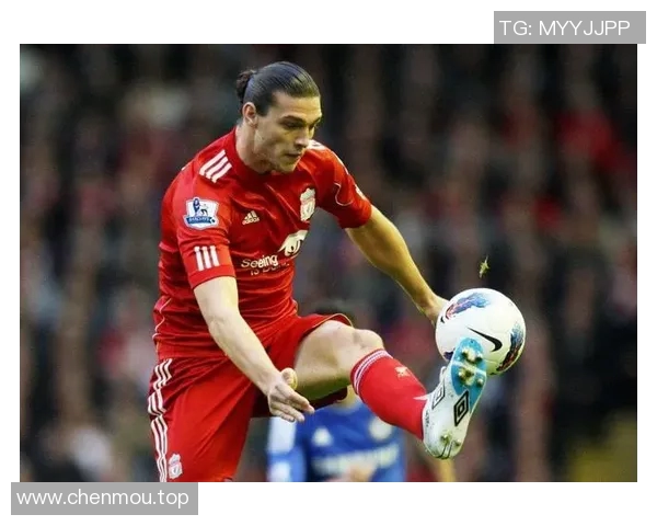 镜头回顾：英超这一幕令人泪目